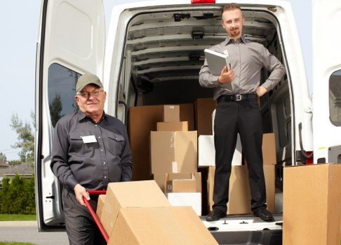 Moving truck service for Highbury residential streets and local moves