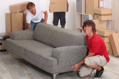Local van service helping with flat move in Highbury