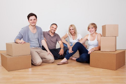 Hiring a removal truck for moving day in Highbury